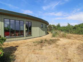 Holiday Home Bryndis - 300m from the sea by Interhome